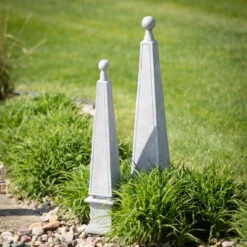 Brand new 😀 Sullivans Dove Gray Garden Obelisk - Set Of 2 ✨ -Sullivans Sales unnamed file 1016