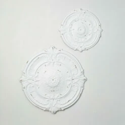 Flash Sale 👍 Sullivans Brushed White Wall Medallions - Set Of 2 🎉