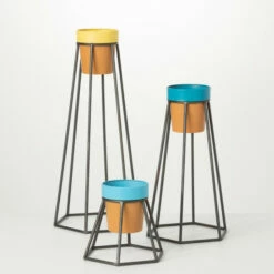 Deals 😉 Sullivans Terracotta Planter On Metal Stand - Set Of 3 ❤️