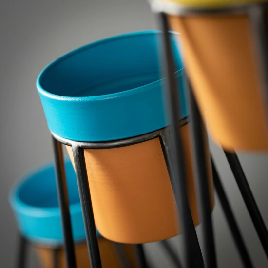 Deals ๐ Sullivans Terracotta Planter On Metal Stand - Set Of 3 โค๏ธ 4 Deals ๐ Sullivans Terracotta Planter On Metal Stand - Set Of 3 โค๏ธ - Image 2