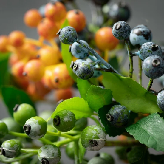 Brand new ๐ Sullivans Artificial Natural Hue Berry Stem Stems - Set Of 3 ๐ฅฐ 4 Brand new ๐ Sullivans Artificial Natural Hue Berry Stem Stems - Set Of 3 ๐ฅฐ - Image 2