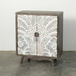 Brand new 😉 Sullivans Flourish 2-Door Cabinet ✔️